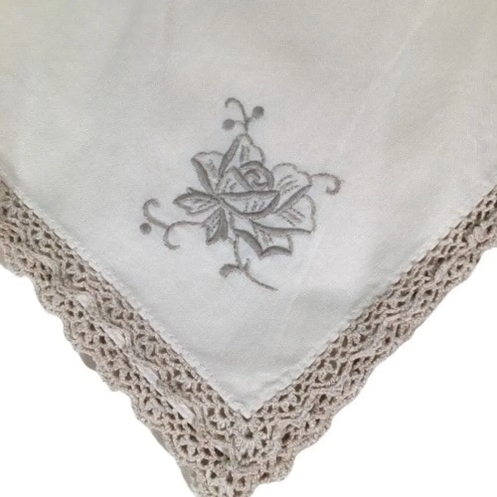 Set of 4 Vintage Ecru Linen Dinner Napkins w/Taupe Embroidered Flower & Edging